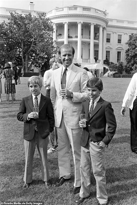 hunter biden photos reddit|1973 photo doesn’t show Joe Biden posing with son。